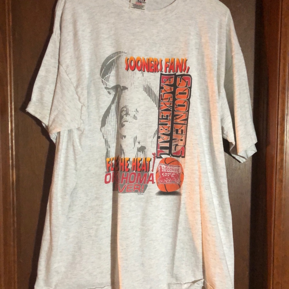 OU XL BASKETBALL SHIRT